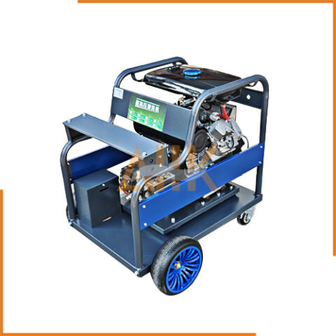 Ultra High Pressure Water Blaster Diesel Powered